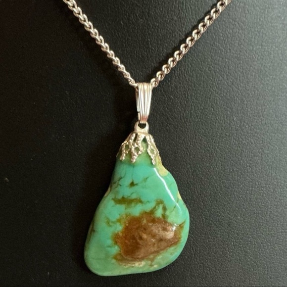 Turquoise Haven Jewelry - Turquoise Pendant Necklace